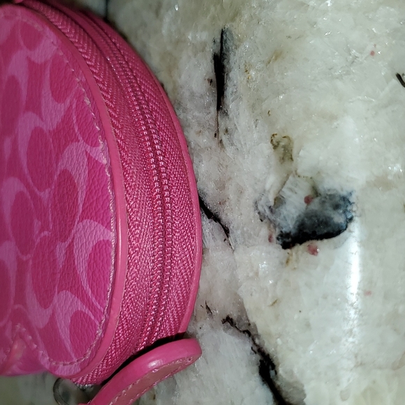 **SOLD**Coach Coin Purse - Picture 4 of 7